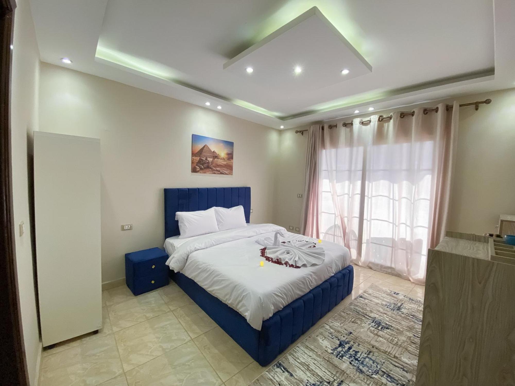 Young Pharaoh View Inn カイロ エクステリア 写真